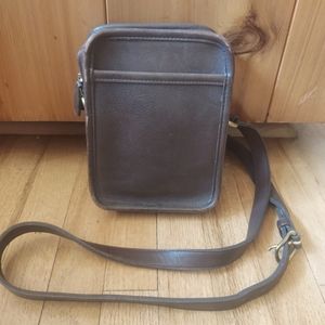 Coach vintage 90's camera bag